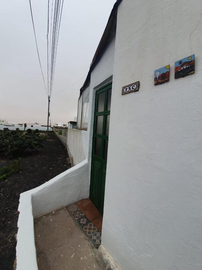 Casa Antonia Reyes, A La Sombra De Famara Apartment Munique Exterior foto
