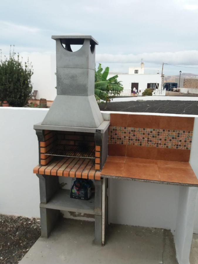Casa Antonia Reyes, A La Sombra De Famara Apartment Munique Exterior foto